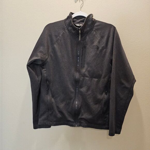 The North Face Men's 1/2 Zip Gray Jacket  Size Medium - Picture 1 of 7